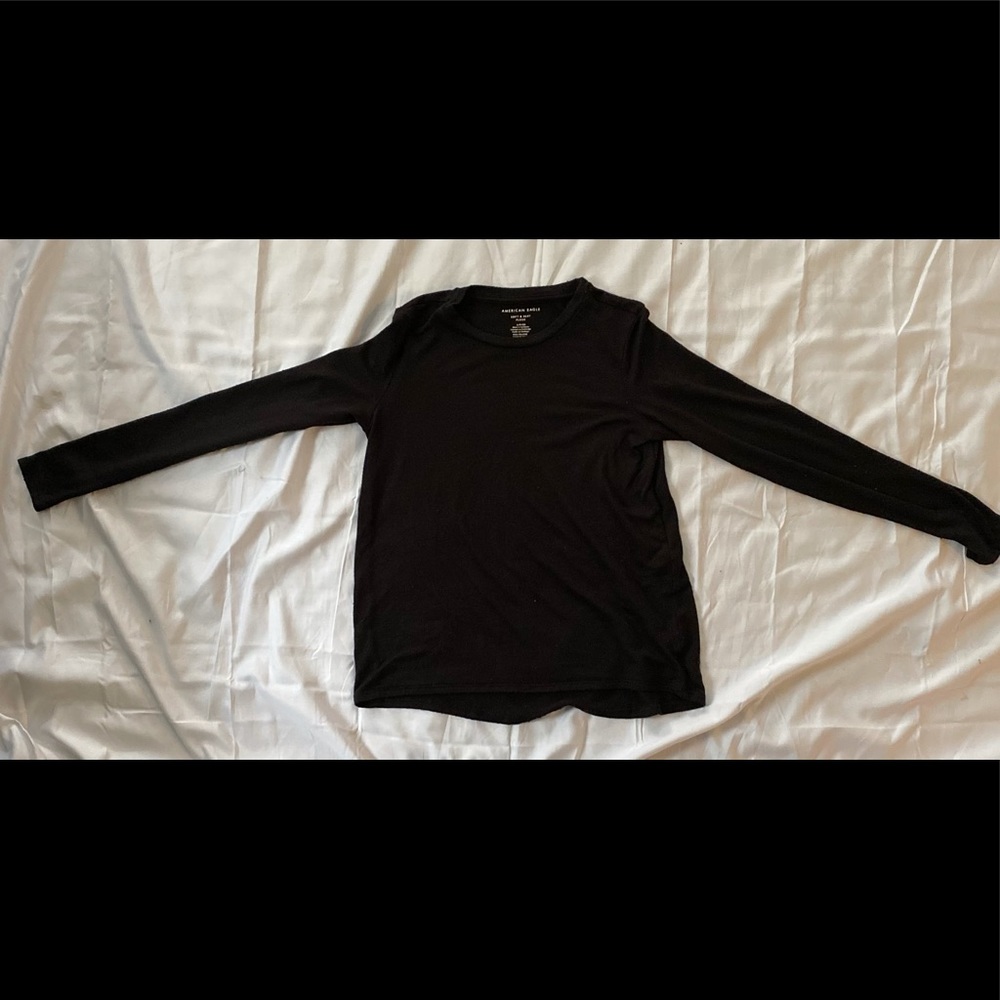 American Eagle women’s shirt